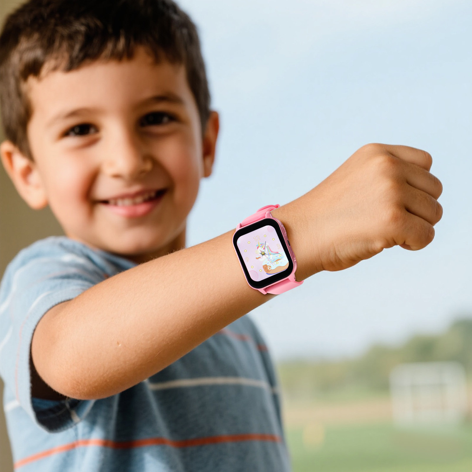 子供向けゲーム内蔵スマートウォッチ。ピンク色のデジタルスポー - Smartwatch Digital Watches For Kid Girl のレビューと価格